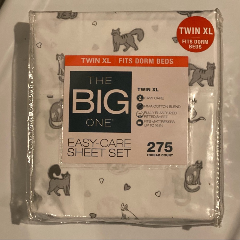 NEW cat pattern twin xl sheets for college dorms